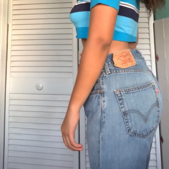 1990’s Vintage Levi’s w/ Flame Design 🔥 - Picture 3 of 3